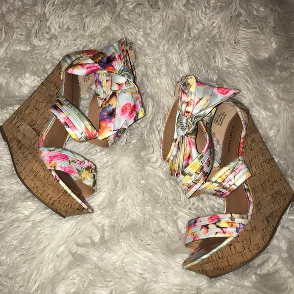 Zigi Soho Shoes - 🔥Zigi Soho Sandee wedge sandals🔥🔥🔥🔥